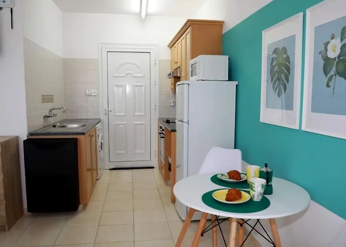 Apartament Pearl Ivy's Peja